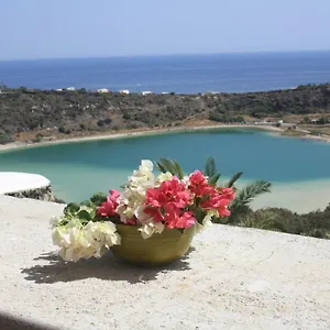 Dammuso La Terrazza Sul Lago Pantelleria